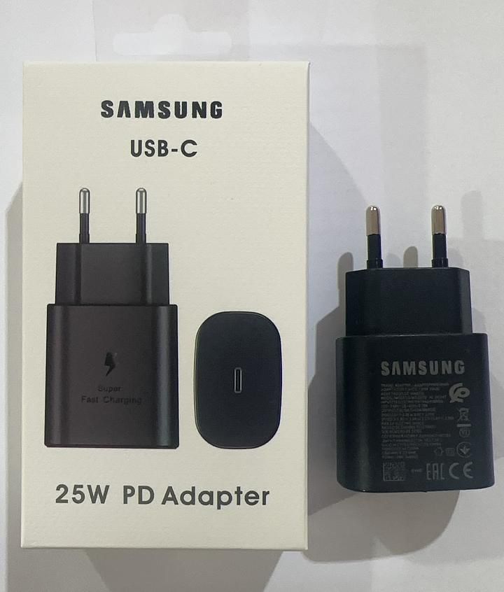Fuente 65w USB C Samsung