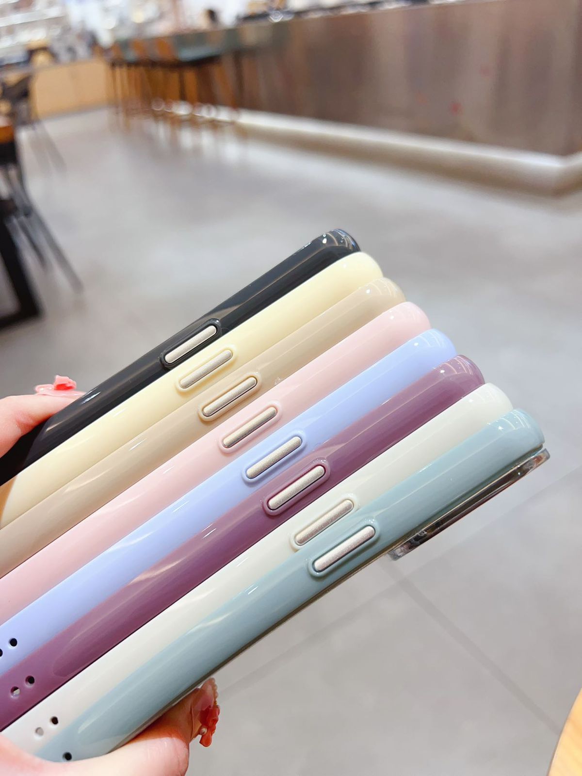 Funda MagSafe con brillo